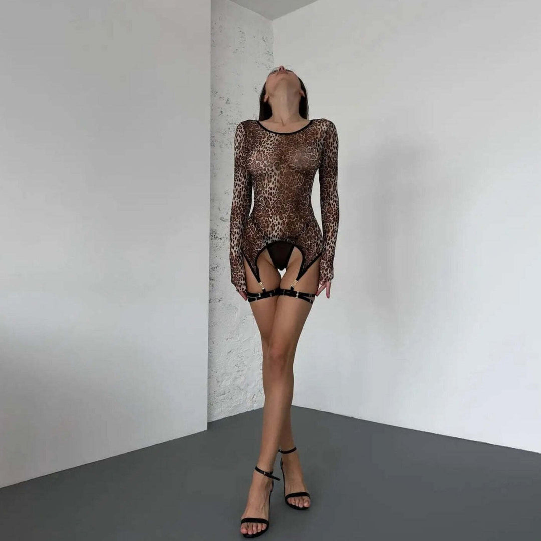 Hot Sexy Leopard Print Sheer Fashion Lingerie Set for Women